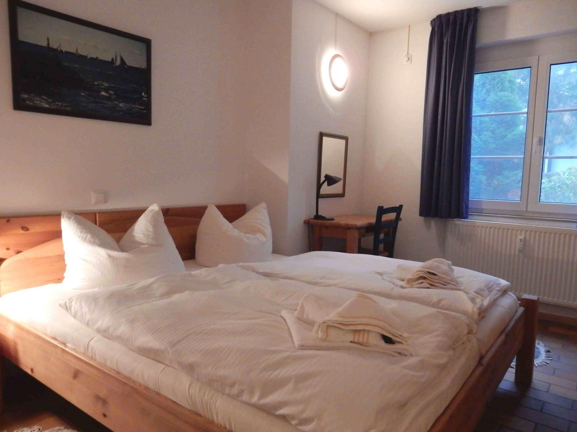 Resi E04 Apartment เพรโรว์ ภายนอก รูปภาพ